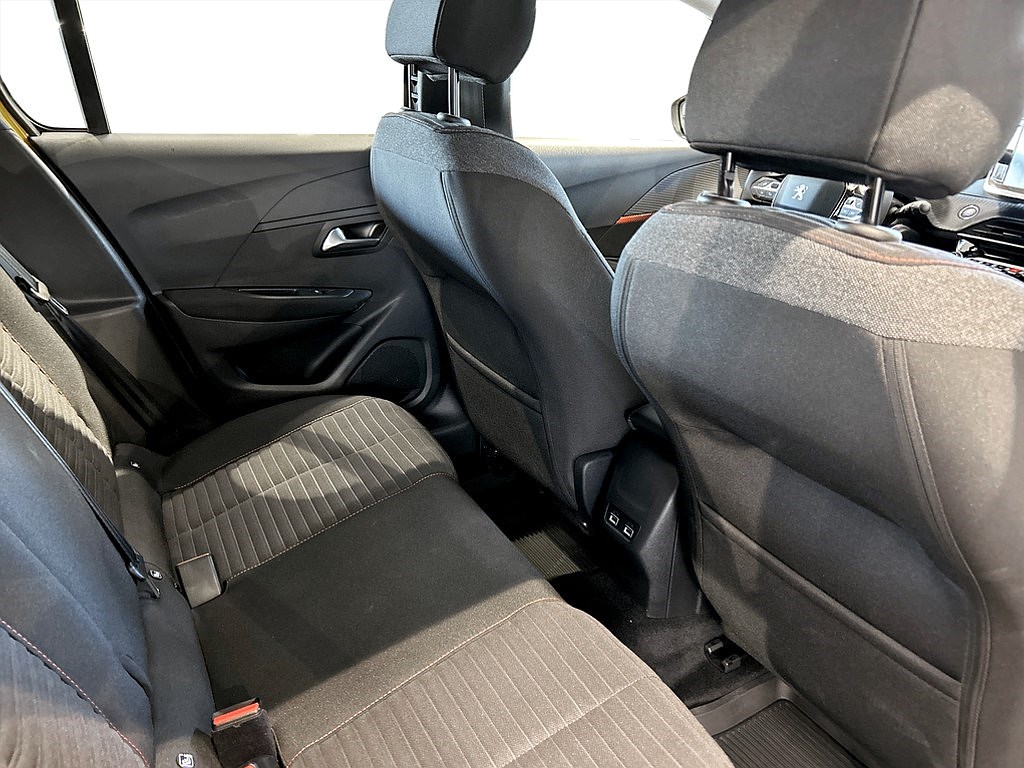 Bild på Active Pack 50kWh 136hk Aut - CARPLAY, M-VÄRME
