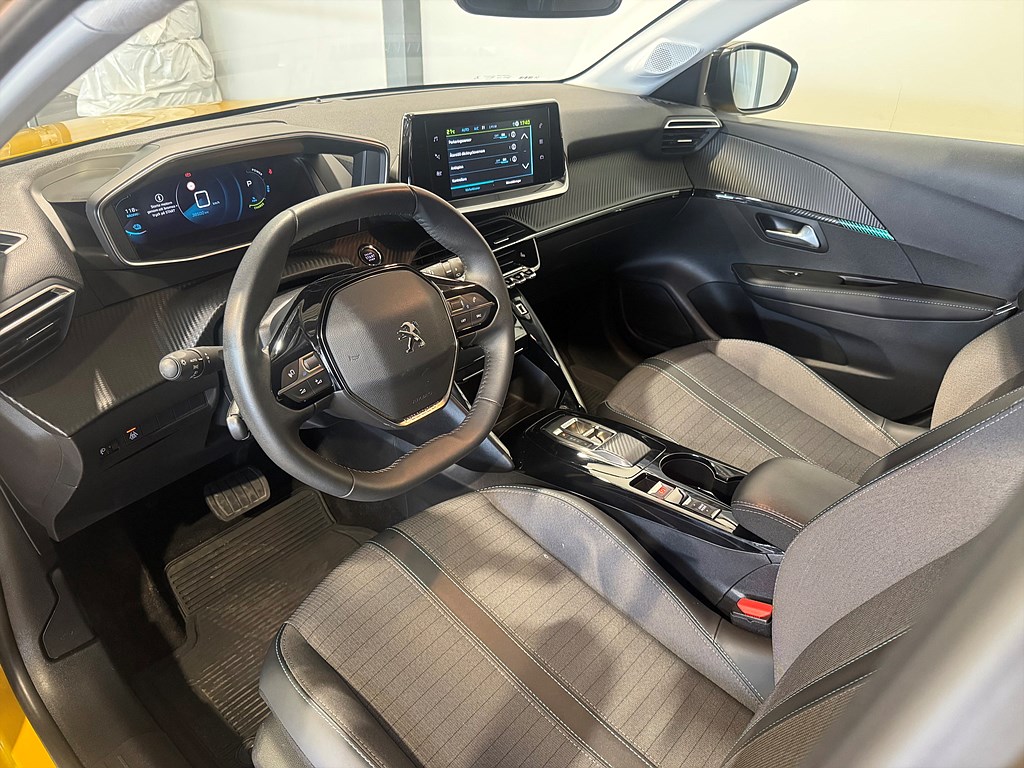Bild på Allure Pack 50kWh 136hk Aut - B-KAMERA, CARPLAY