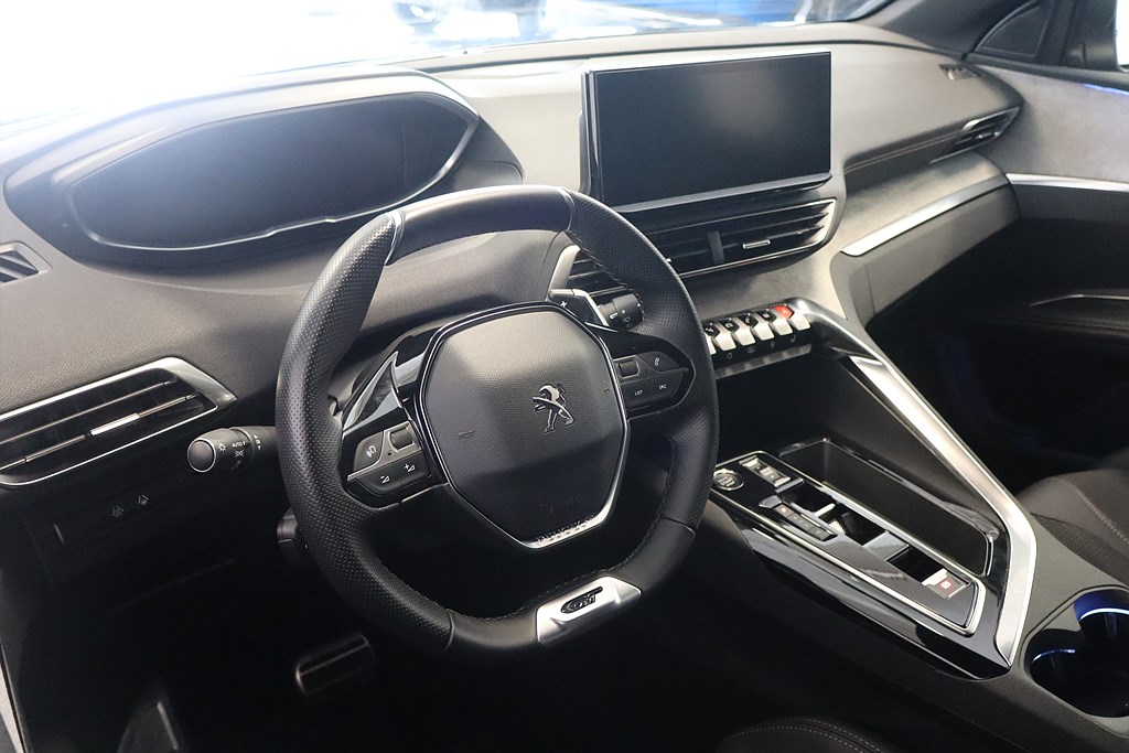 Bild på GT 1.2 PT 130hk Aut - B-KAMERA, CARPLAY