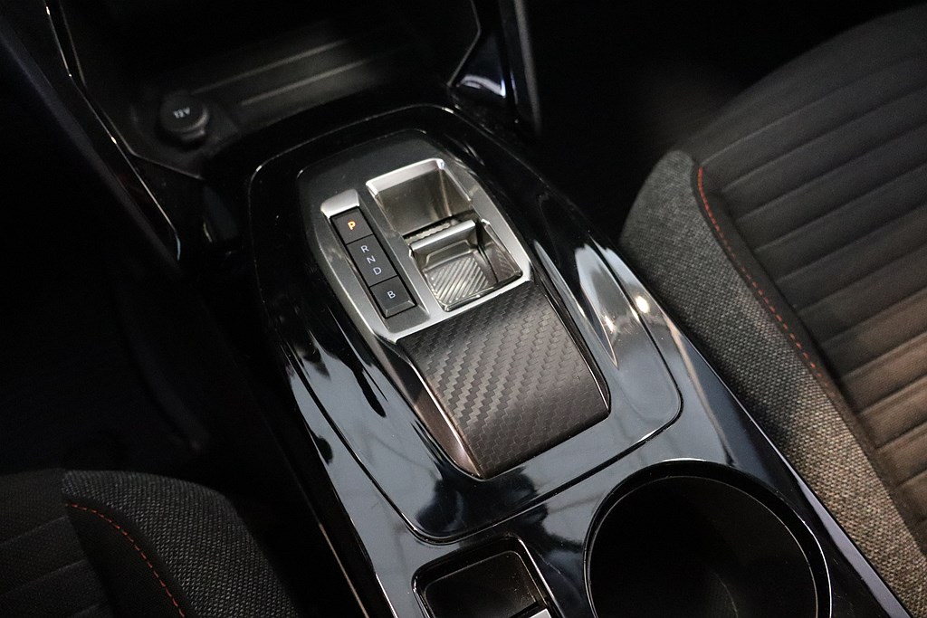 Bild på Active Pack 50kWh 136hk Aut - CARPLAY
