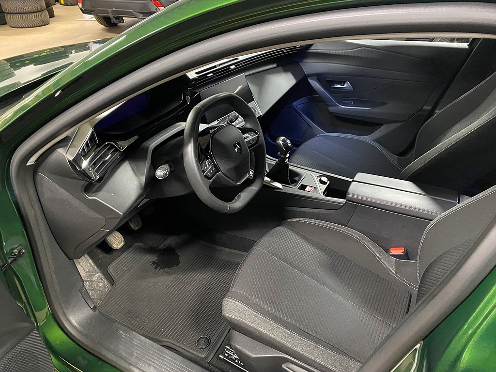 Bild på 5D Active Pack 1.2 PT 130hk - CARPLAY,FARTHÅLLARE