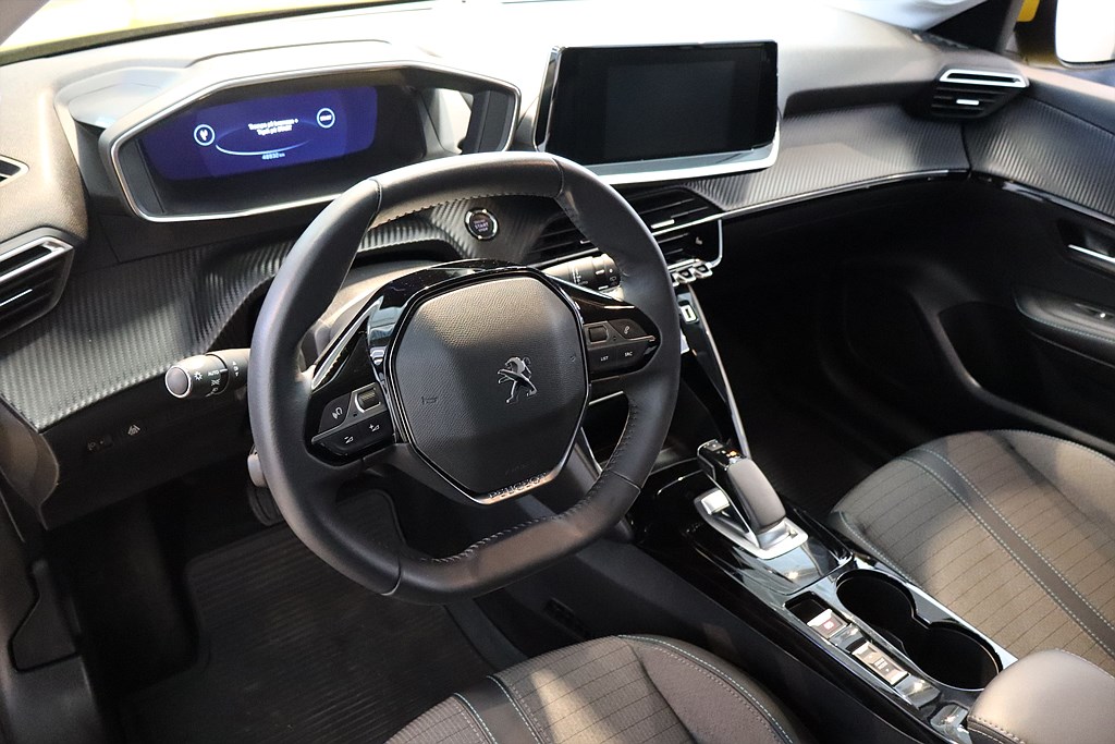 Bild på Allure Pack 50kWh 136hk Aut - B-KAMERA, CARPLAY