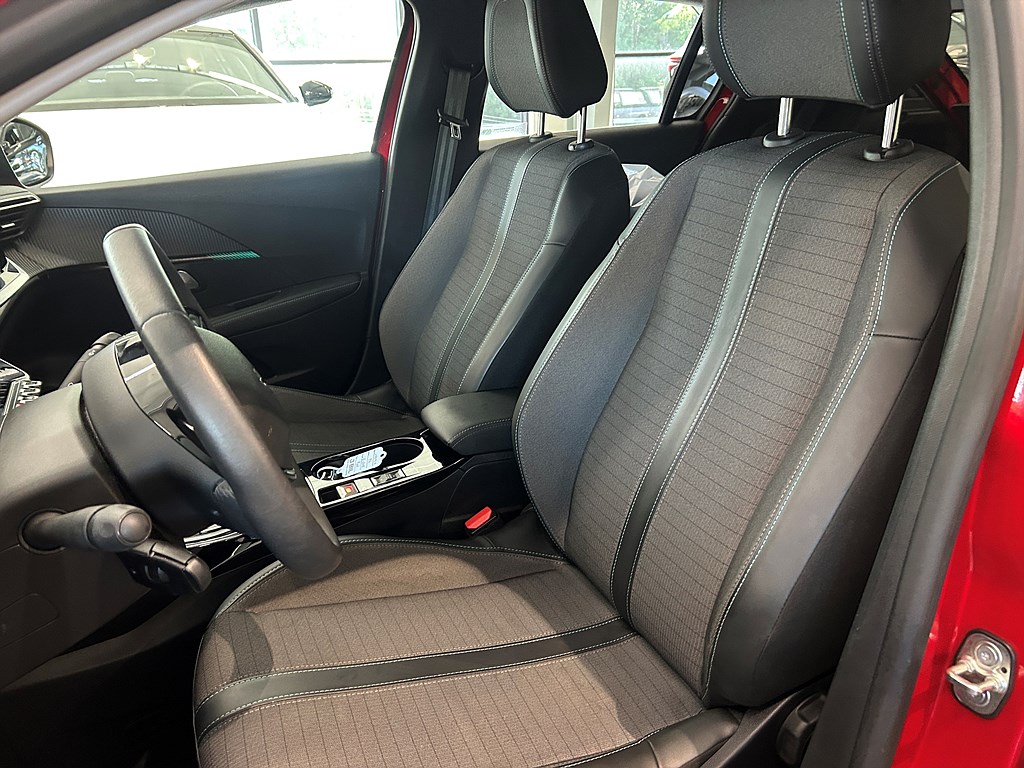 Bild på Allure Pack 50kWh 136hk Aut - B-KAMERA, CARPLAY