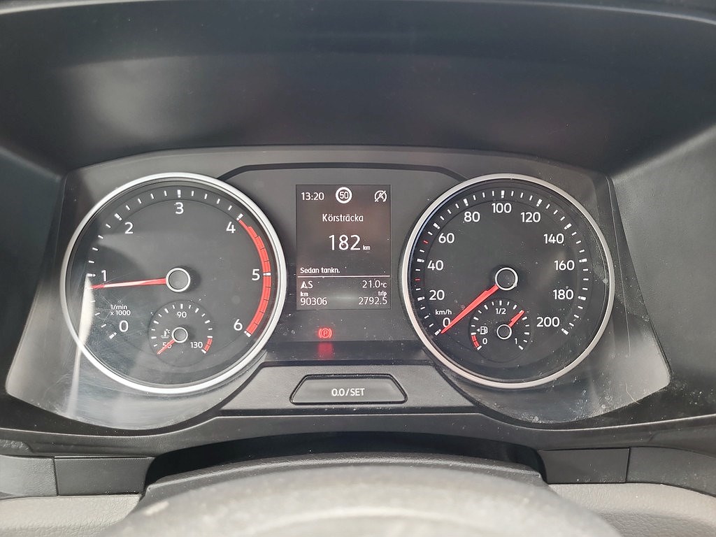 Bild på CrewCab 2.0 TDI 177hk - 5-SITS,CROSSBUSS