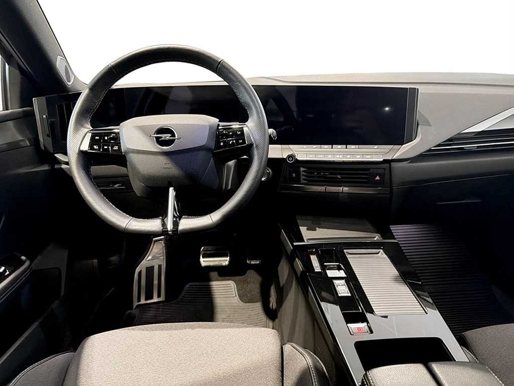 Bild på GS 1.2 PT 130hk Aut - B-KAMERA, CARPLAY