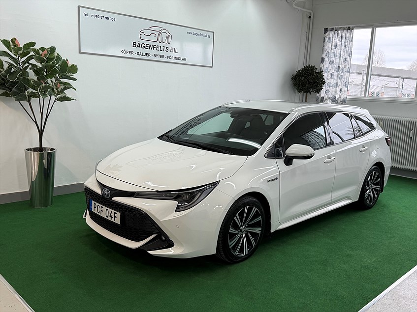 Toyota Corolla Touring Sports Hybrid e-CVT, 122hk, 2021