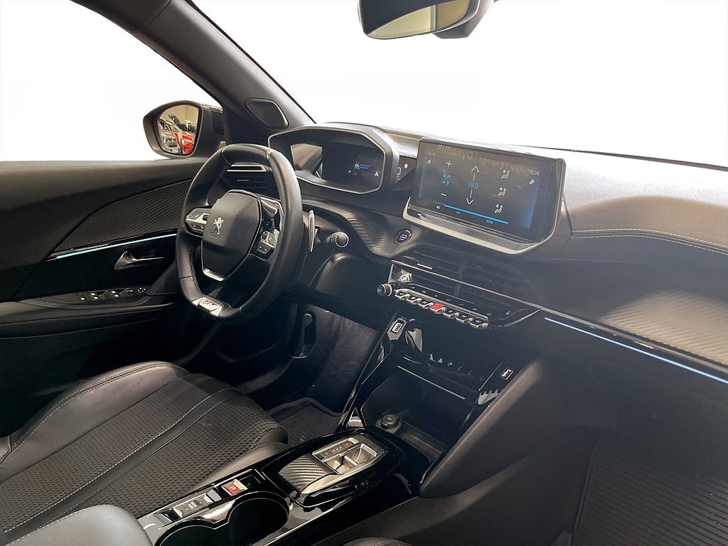 Bild på GT 1.2 PT 130hk Aut - 360-KAMERA, CARPLAY