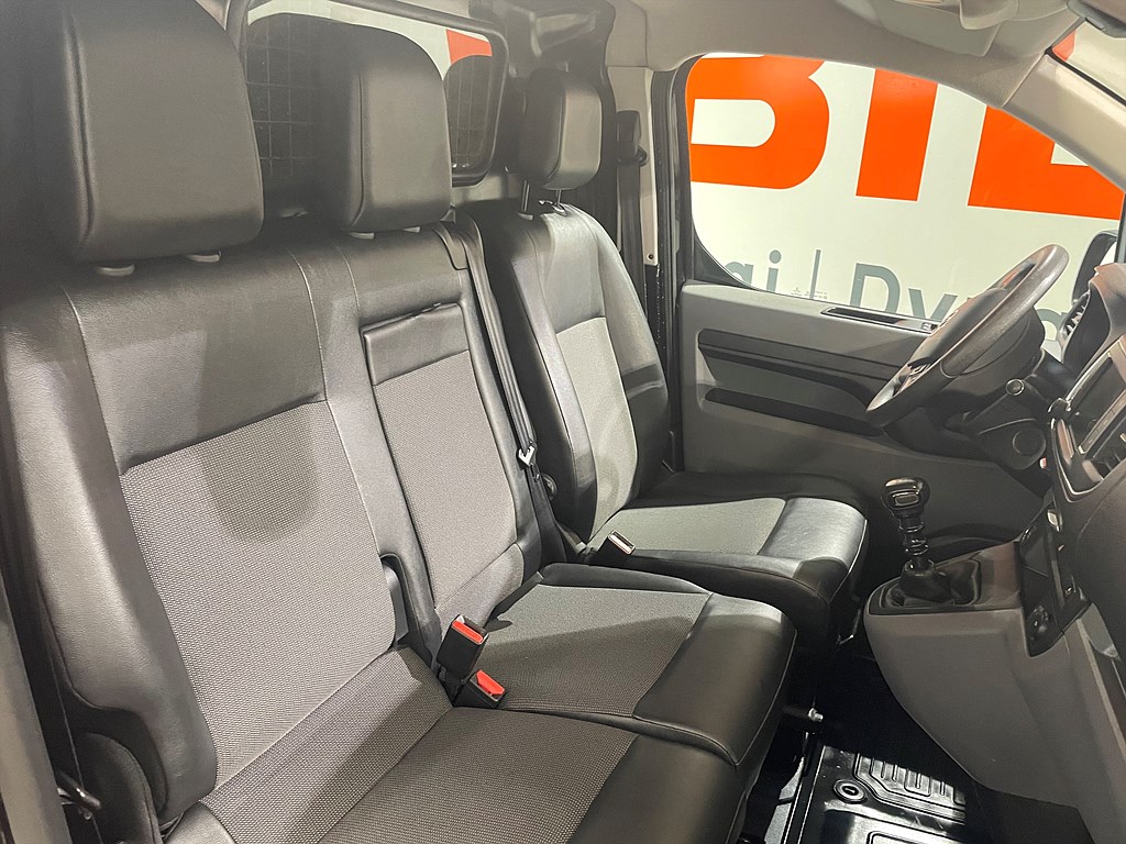 Bild på Professional 1.5 D-4D 120hk - WEBASTO,M-VÄRM,1 ÄGARE