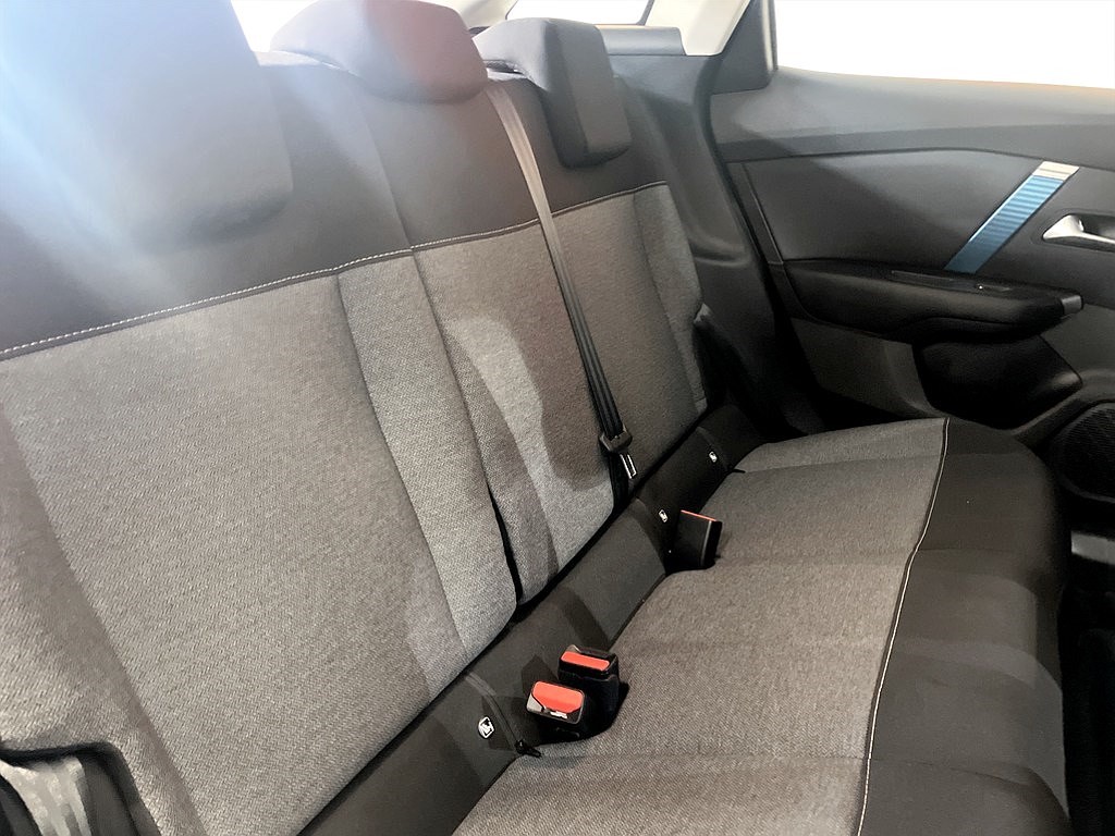 Bild på Feel 50kWh 136hk Aut - CARPLAY, FARTHÅLLARE