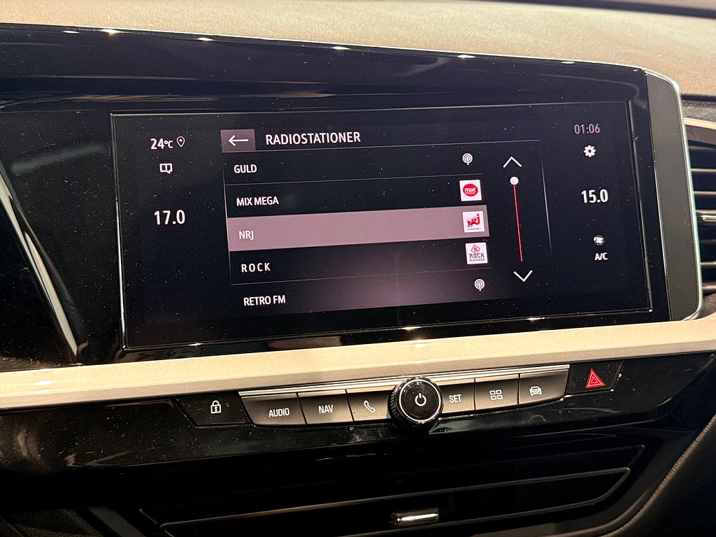 Bild på GS-Line 1.2 PT 130hk Aut - B-KAMERA, CARPLAY