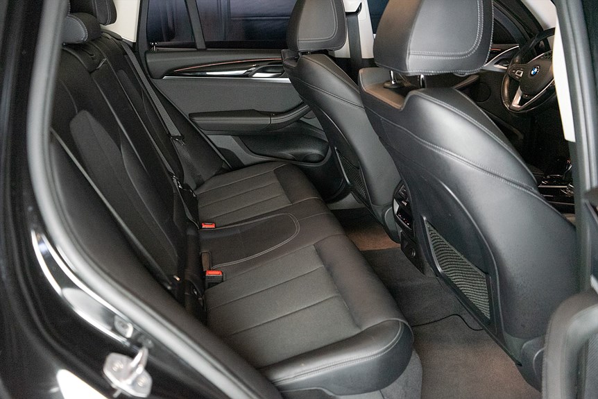 BMW X3 xDrive30i X-Line 252hk