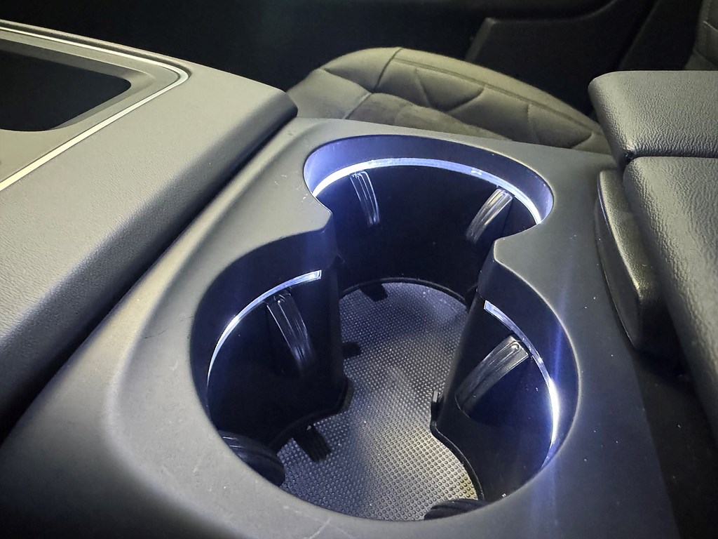 Bild på Shine PHEV 225hk Aut - B-KAMERA,CARPLAY,NAV