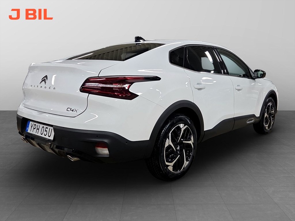 Bild på X Shine Exclusive 1.2 PT 130hk Aut - GLASTAK,HIFI,360-KAMERA