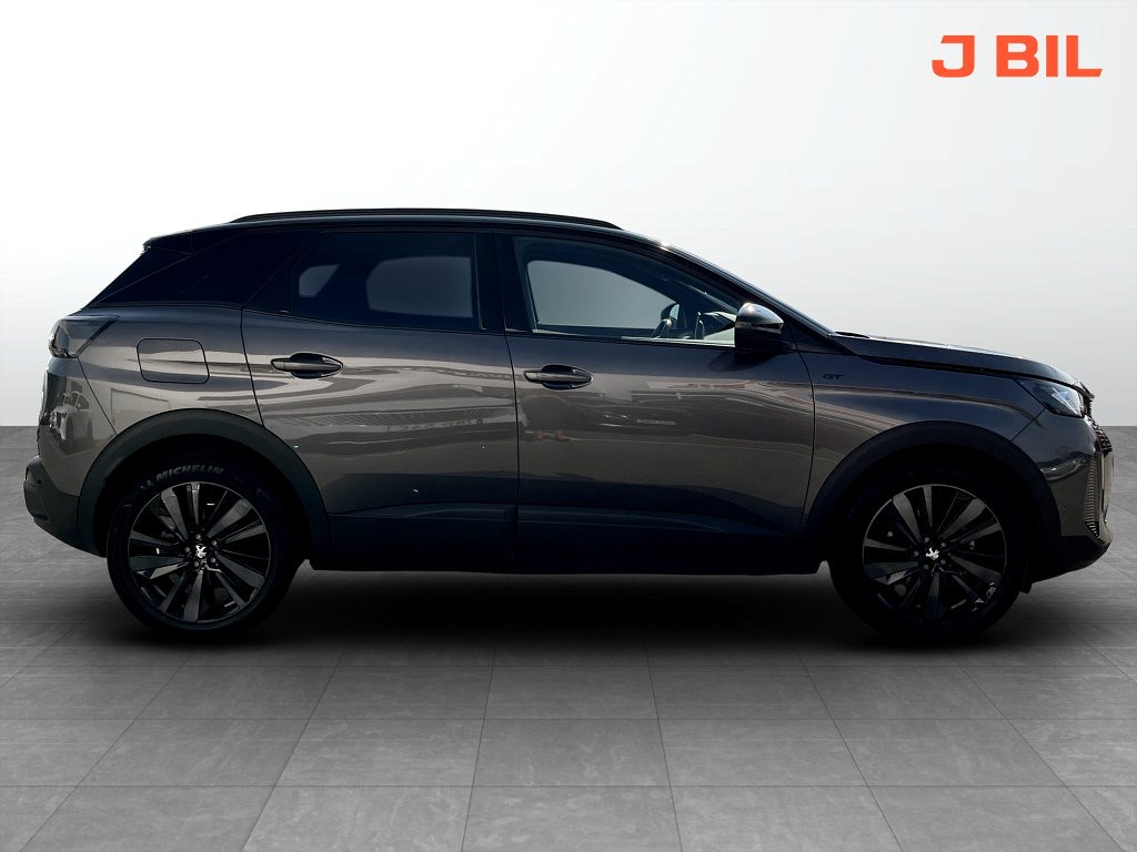 Bild på GT Black Pack 1.2 PT 130hk Aut - B-KAMERA, CARPLAY