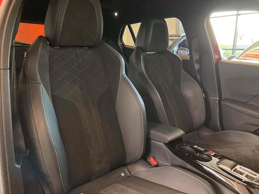 Bild på GT Pack 50kWh 136hk Aut - 360-KAMERA, CARPLAY