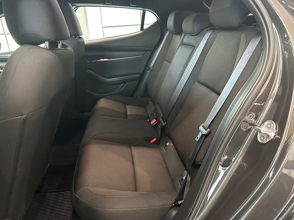 Bild på Hatchback 2.0 SKYACTIV-X M Hybrid 150hk Aut - B-KAMERA,CARPLAY