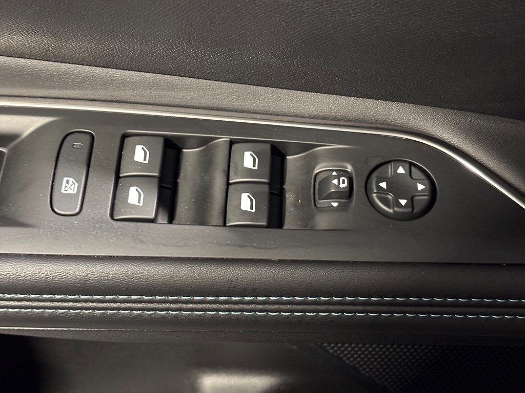Bild på Allure Hybrid4 300hk Aut AWD - B-KAMERA, NAVI