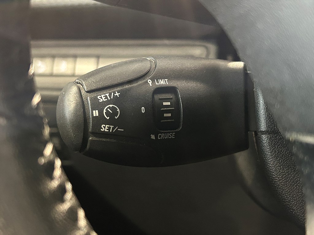 Bild på Active 1.2 VTi 82hk - PANO, BACKSENSORER