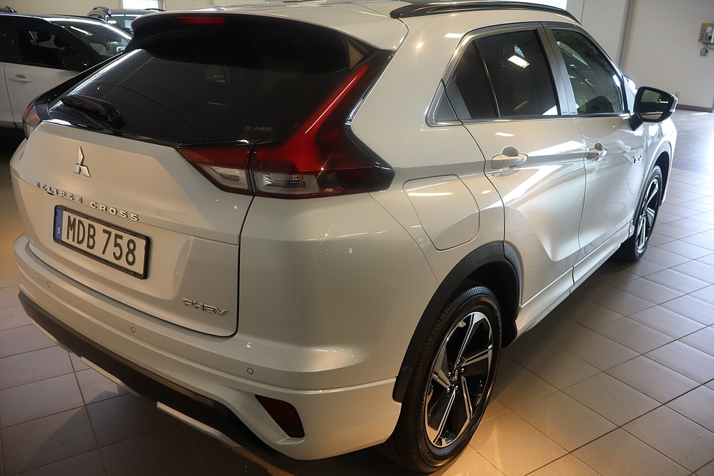 Bild på Business Instyle PHEV 188hk Aut AWD - DRAG,360-KAMERA,ELSTOL