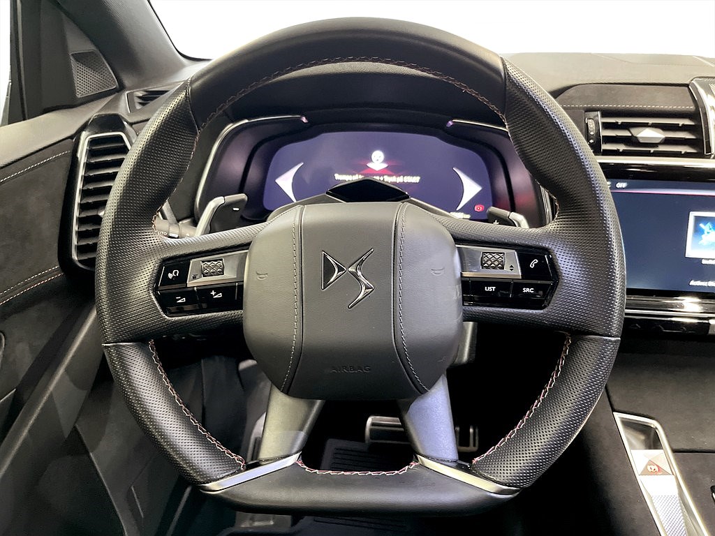 Bild på E-Tense Performance Line+ 300hk Aut AWD - 360-KAMERA, CARPLAY, M-VÄRM