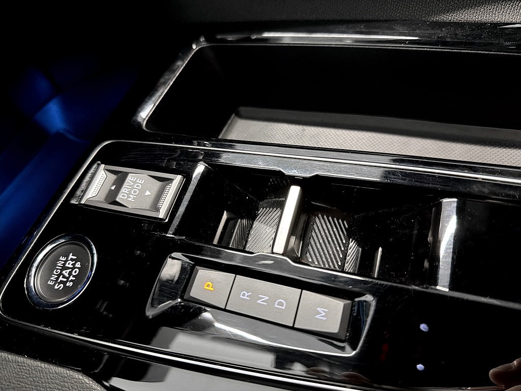 Bild på GT 1.2 PT 130hk Aut - B-KAMERA, CARPLAY