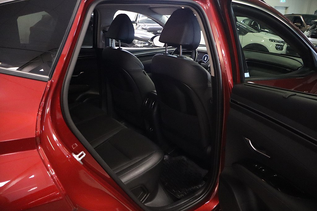 Bild på Advanced PHEV 265hk Aut AWD - DRAG, B-KAMERA, NAV