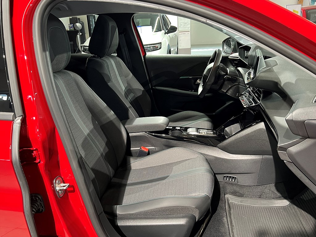 Bild på Allure Pack 50kWh 136hk Aut - NAV, B-KAMERA, CARPLAY
