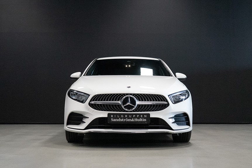 Mercedes-Benz A 250 e Sedan AMG Premium 218hk