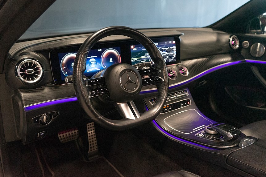 Mercedes-Benz E 300 AMG Cabriolet 258hk