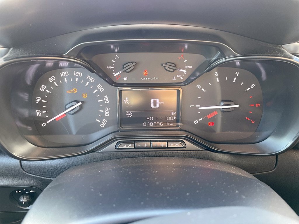 Bild på Feel 1.2 PT 82hk - CARPLAY, EN ÄGARE