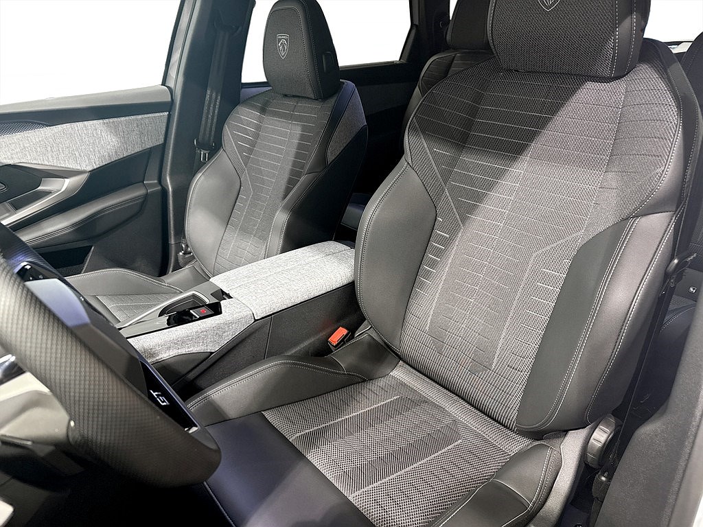 Bild på GT Hybrid 145hk Aut - 7-SITS,B-KAMERA,CARPLAY