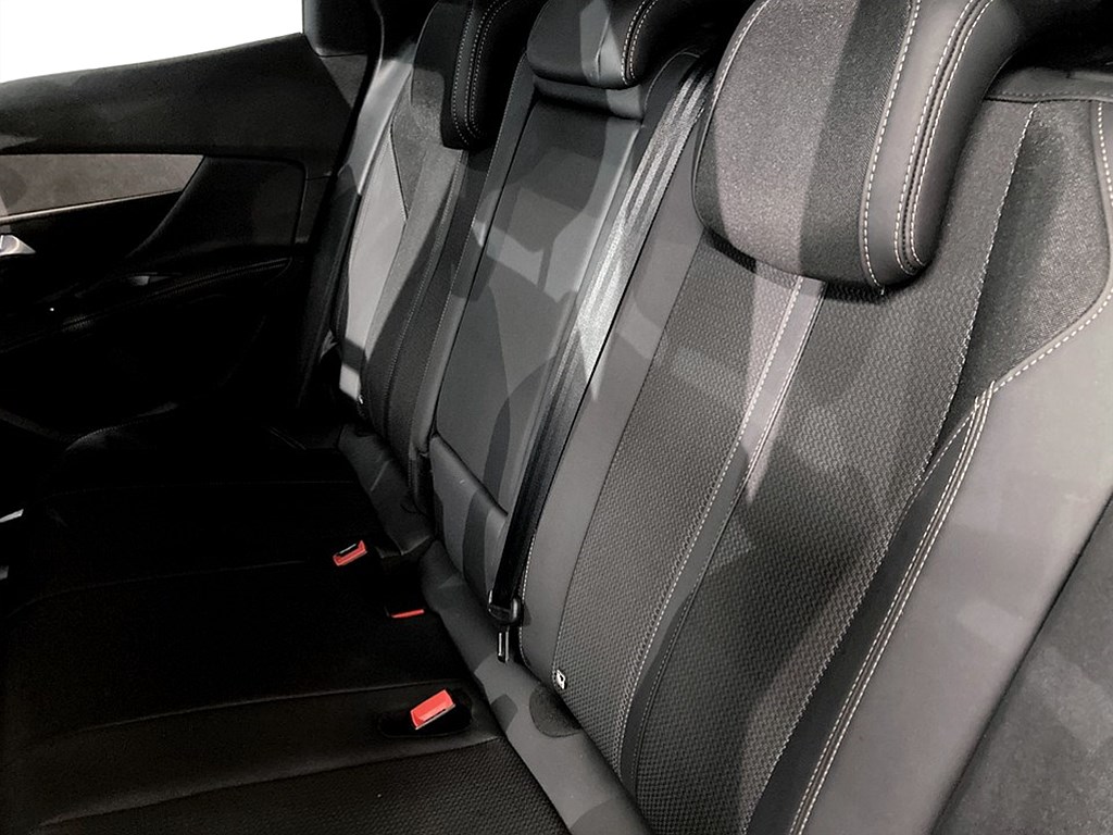 Bild på GT 1.2 PT 130hk Aut - B-KAMERA, CARPLAY