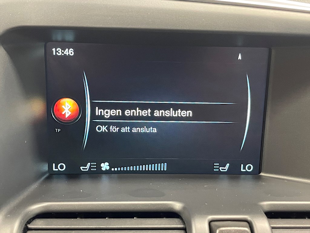 Bild på Momentum D4 190hk Aut AWD - B-KAMERA, NAVI
