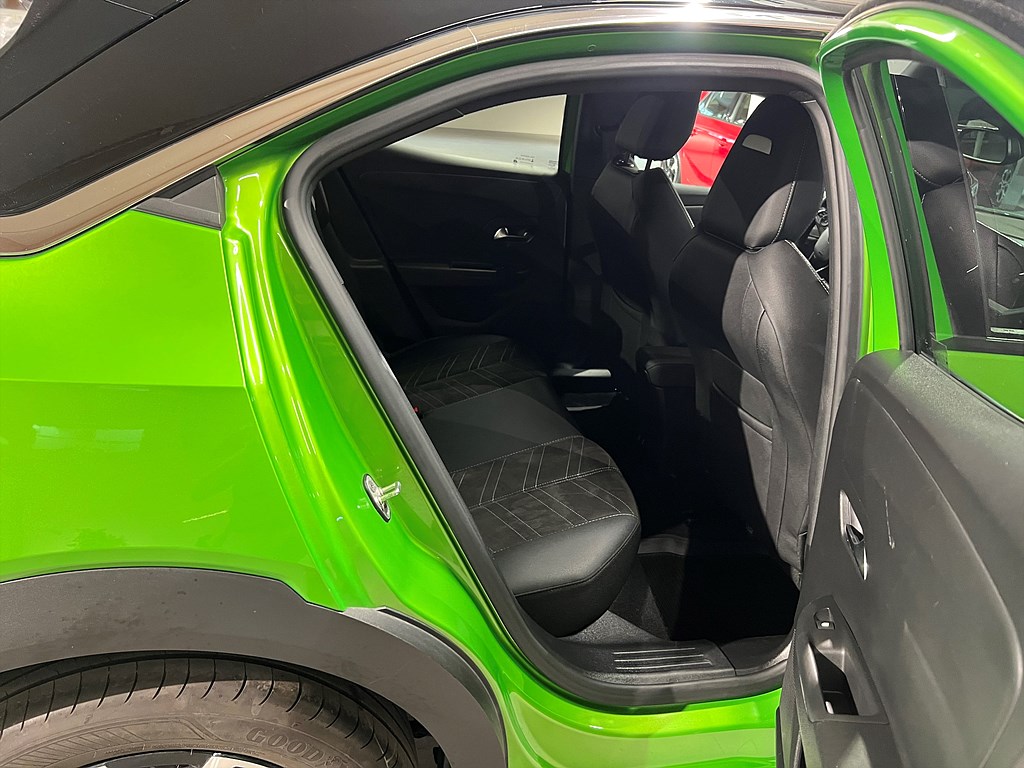 Bild på Ultimate 1.2 PT 130hk Aut - BACKKAMERA, CARPLAY