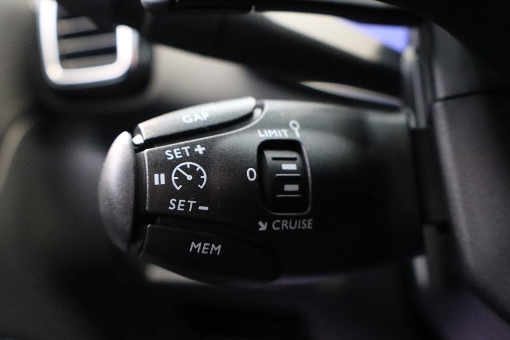 Bild på Shine 1.2 PT 130hk Aut - B-KAMERA,NAV,CARPLAY