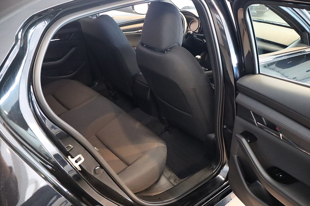 Bild på Hatchback Sky 2.0 SKYACTIV-G M Hybrid 150hk - B-KAMERA