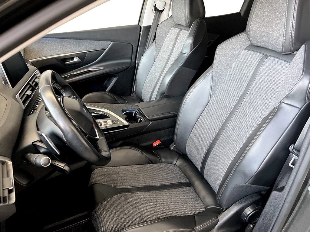 Bild på Allure 1.2 PT 130hk Aut - B-KAMERA,CARPLAY,NAVI