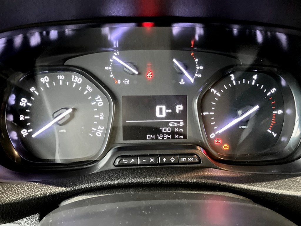 Bild på 2.0 BHDi 144hk Aut L3 - B-KAMERA, DRAG, VÄRMARE