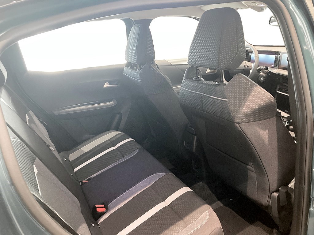 Bild på GS Hybrid 136hk - DEMO