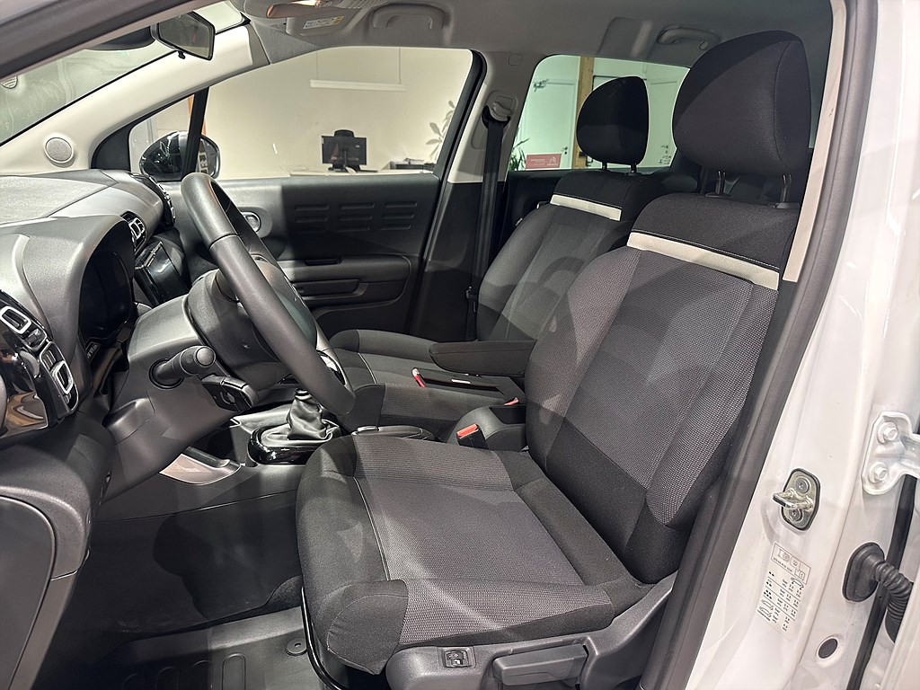 Bild på Feel 1.2 PT 110hk - CARPLAY, BACKSENSORER