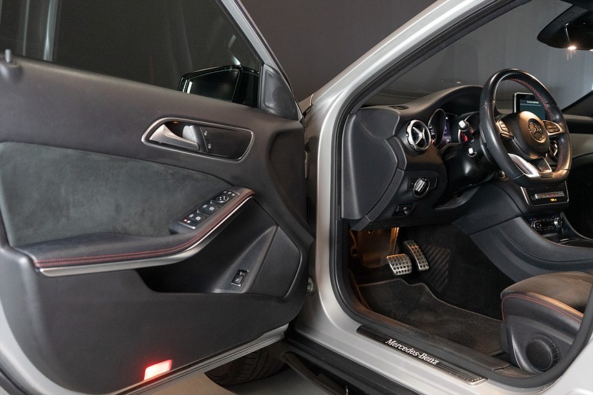 Mercedes-Benz GLA 200 AMG 156hk