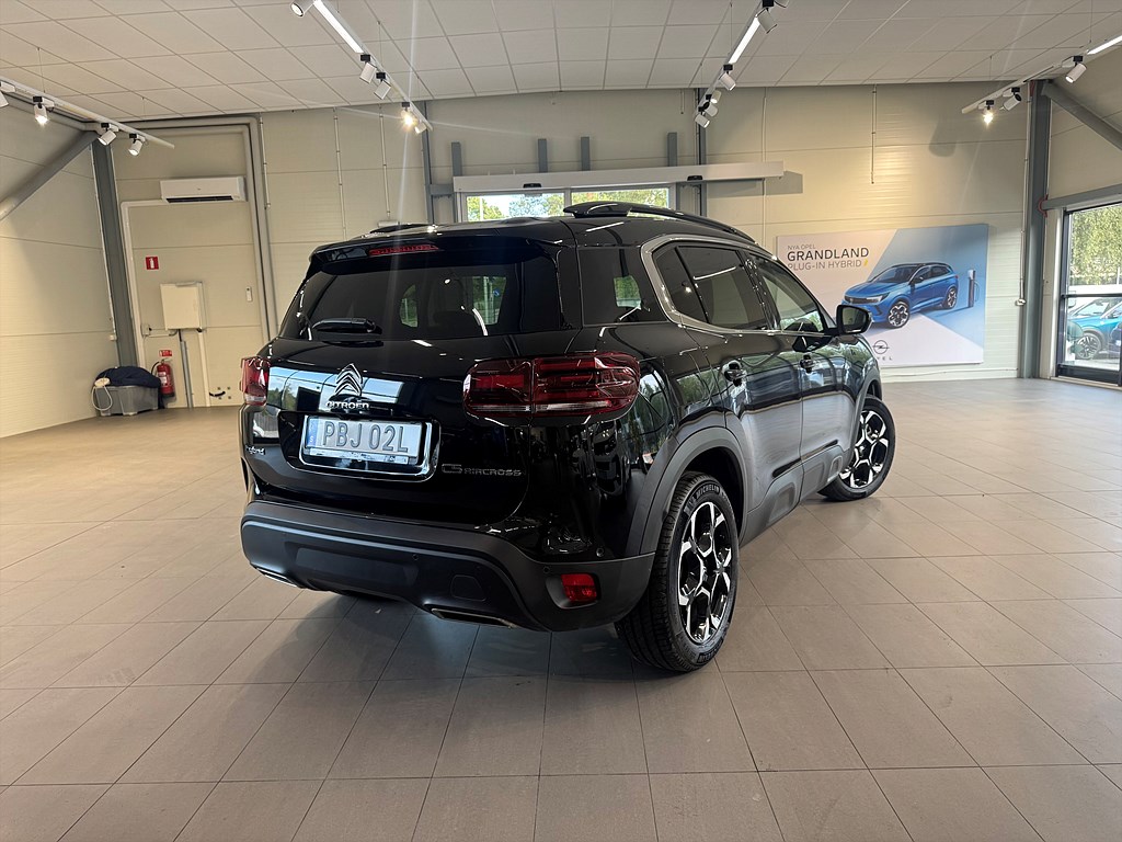 Bild på Shine PHEV 225hk Aut - B-KAMERA,CARPLAY,NAV