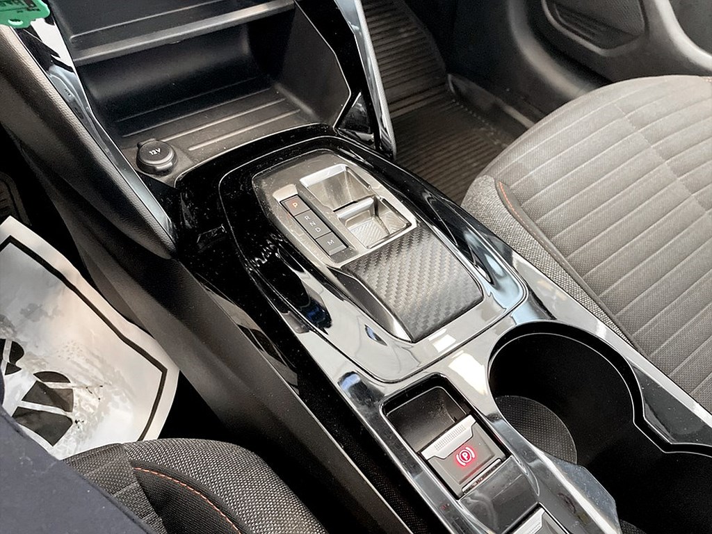 Bild på Active Pack 1.2 PT 100hk Aut - CARPLAY, FARTHÅLLARE