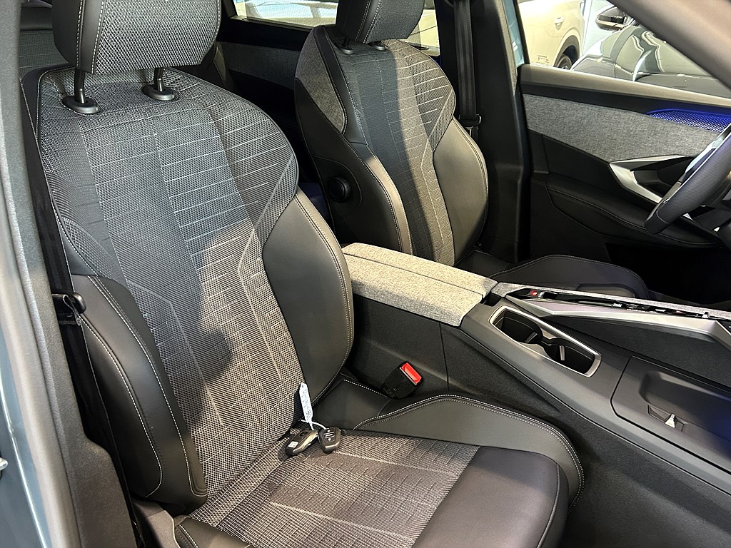 Bild på GT Hybrid 145hk Aut - B-KAMERA,CARPLAY,NAV