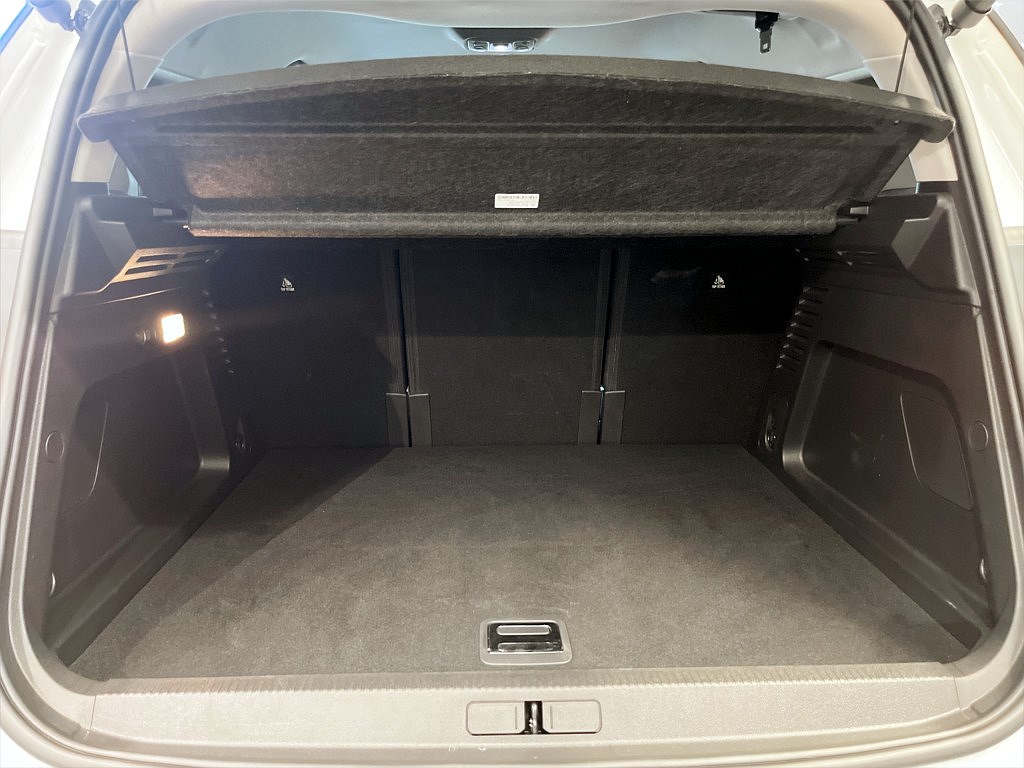 Bild på Shine Exclusive PHEV 225hk Aut - 360-KAMERA, CARPLAY