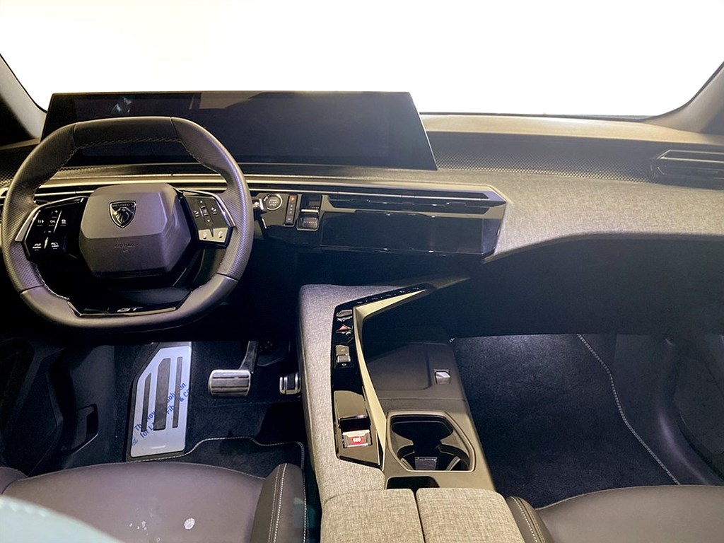 Bild på GT Hybrid 145hk Aut - 7-SITS,B-KAMERA,CARPLAY