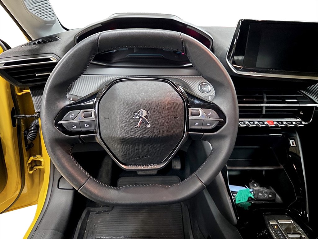 Bild på Active Pack 50kWh 136hk Aut - CARPLAY, NAVI