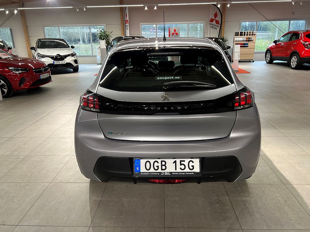 Bild på Active Pack 50kWh 136hk Aut - P-SENSORER BAK, CARPLAY