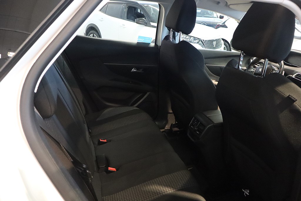 Bild på Active 1.2 PT 130hk Aut - CARPLAY, BACKSENSORER