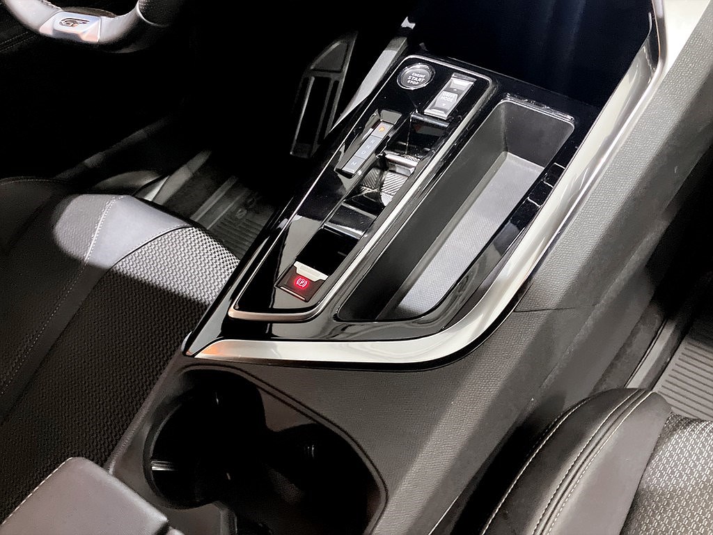 Bild på GT 1.2 PT 130hk Aut - B-KAMERA, CARPLAY,NAV